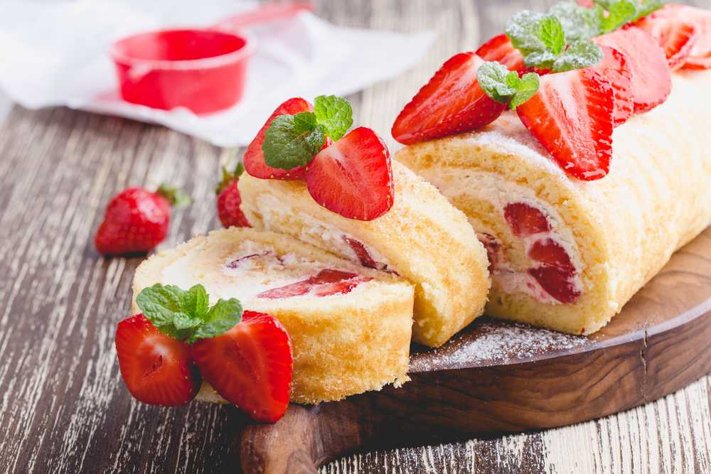 Pionono rellenos de frutillas a la crema